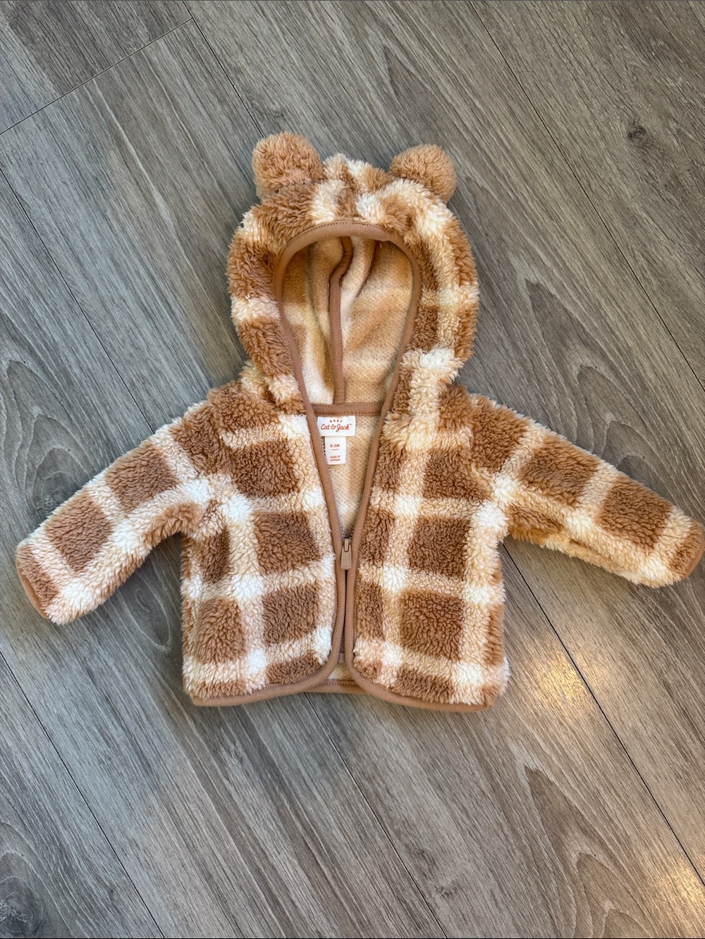 NWOT Cat & Jack Plush Hooded Baby Jacket - Cream & Brown Check 0-3 months